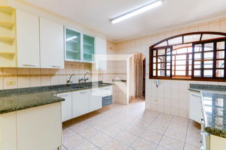 Casa à venda com 254m², 3 quartos e 2 vagasCopa/Cozinha