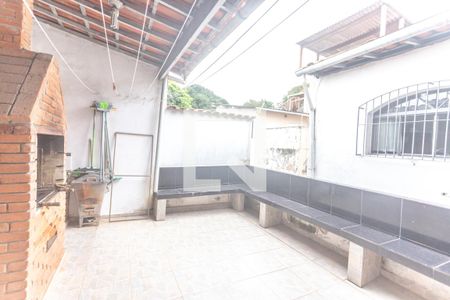 Casa à venda com 280m², 3 quartos e 3 vagasÁrea de serviço