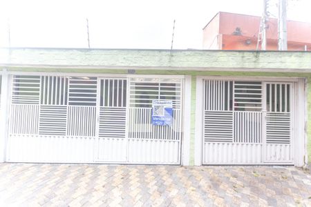 Casa à venda com 280m², 3 quartos e 3 vagasFachada