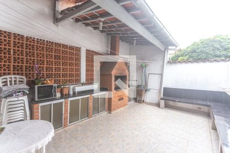 Casa à venda com 280m², 3 quartos e 3 vagasChurrasqueira