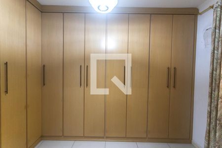 Casa à venda com 280m², 3 quartos e 3 vagasQuarto 2