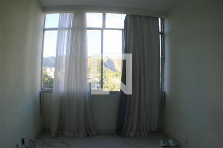 Sala de apartamento à venda com 2 quartos, 52m² em Pechincha, Rio de Janeiro