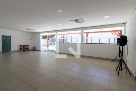 Apartamento para alugar com 77m², 3 quartos e 1 vaga Apartamento para alugar com 77m², 3 quartos e 1 vagaÁrea comum - Salão de festas