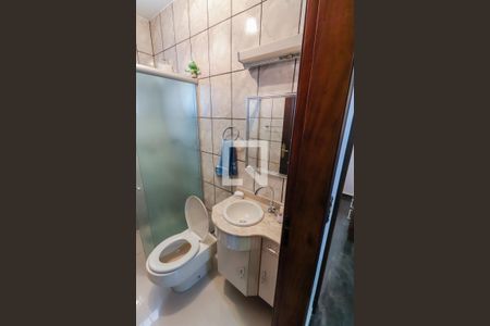 Casa à venda com 139m², 3 quartos e 3 vagasBanheiro