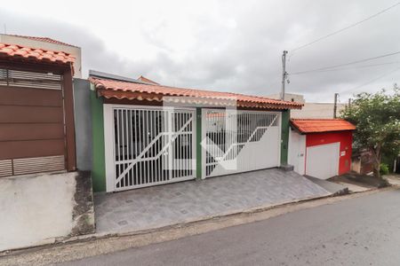 Casa à venda com 139m², 3 quartos e 3 vagasFachada