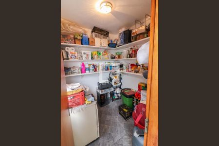 Casa à venda com 139m², 3 quartos e 3 vagasLavanderia Quarto