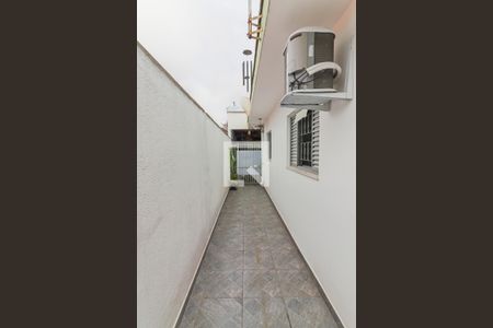 Casa à venda com 139m², 3 quartos e 3 vagasCorredor 