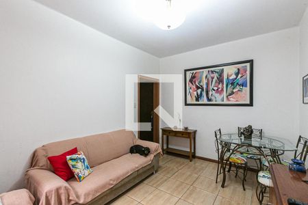 Sala de apartamento à venda com 3 quartos, 57m² em Menino Deus, Porto Alegre
