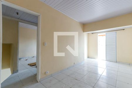 Quarto 1 de casa para alugar com 2 quartos, 70m² em Vila Santa Terezinha (zona Norte), São Paulo