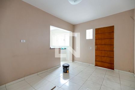 Sala de casa para alugar com 2 quartos, 70m² em Vila Santa Terezinha (zona Norte), São Paulo