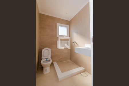 Casa à venda com 270m², 3 quartos e 4 vagasSuite