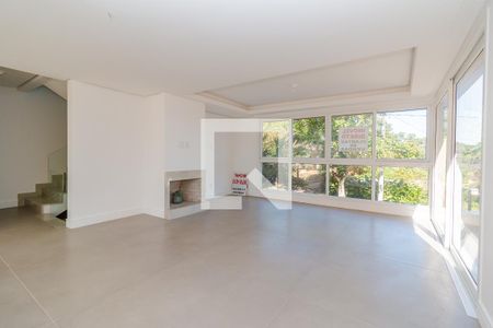 Sala de casa à venda com 3 quartos, 270m² em Vila Assunção, Porto Alegre