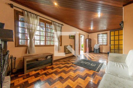 Sala de casa à venda com 5 quartos, 250m² em Jardim Botânico, Porto Alegre