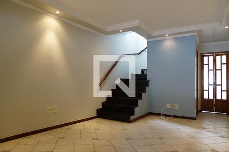 Casa à venda com 3 quartos, 130m² em Vila Nova Cachoeirinha, São Paulo