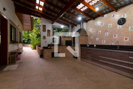 Casa à venda com 750m², 5 quartos e 10 vagasÁrea comum - Churrasqueira