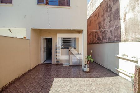 Casa à venda com 89m², 3 quartos e 2 vagasChurrasqueira
