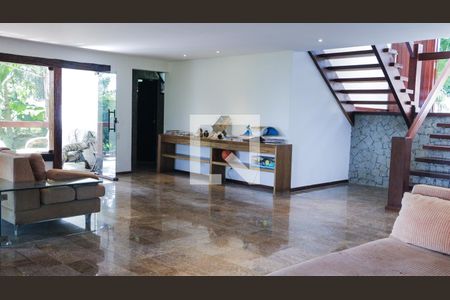 Sala de casa de condomínio à venda com 4 quartos, 1500m² em Itanhangá, Rio de Janeiro