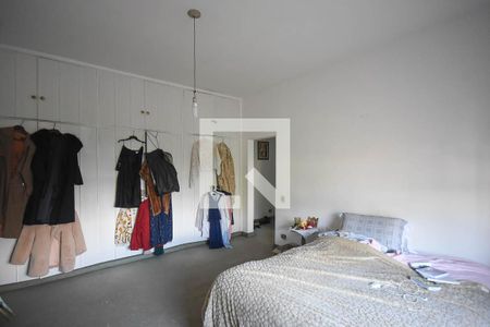 Casa à venda com 500m², 4 quartos e 5 vagas Casa à venda com 500m², 4 quartos e 5 vagasSuíte 2