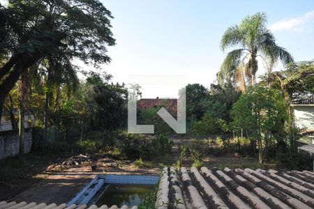 Casa à venda com 500m², 4 quartos e 5 vagas Casa à venda com 500m², 4 quartos e 5 vagasVista da suíte 2