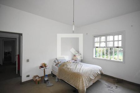 Casa à venda com 500m², 4 quartos e 5 vagas Casa à venda com 500m², 4 quartos e 5 vagasSuíte 2