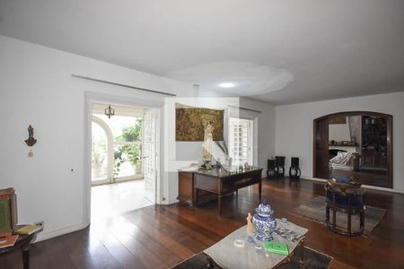 Sala de casa à venda com 4 quartos, 500m² em Morumbi , São Paulo