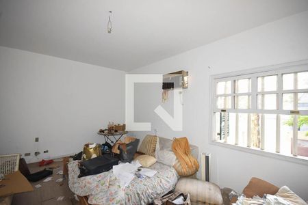 Casa à venda com 500m², 4 quartos e 5 vagas Casa à venda com 500m², 4 quartos e 5 vagasSuíte 3