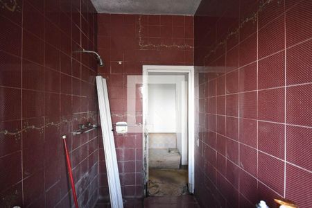 Casa à venda com 500m², 4 quartos e 5 vagas Casa à venda com 500m², 4 quartos e 5 vagasBanheiro suíte 1