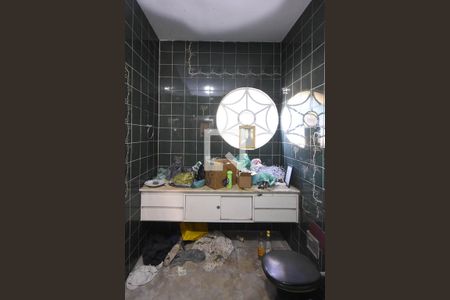 Casa à venda com 500m², 4 quartos e 5 vagas Casa à venda com 500m², 4 quartos e 5 vagasBanheiro suíte 4