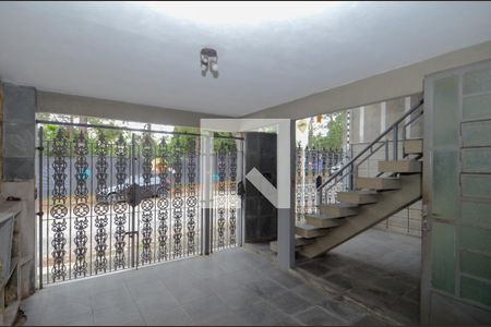 Casa à venda com 306m², 3 quartos e 4 vagasGaragem