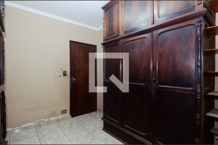 Casa à venda com 306m², 3 quartos e 4 vagasQuarto 2