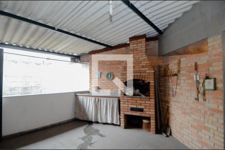 Casa à venda com 306m², 3 quartos e 4 vagasÁrea de Lazer - Churrasqueira