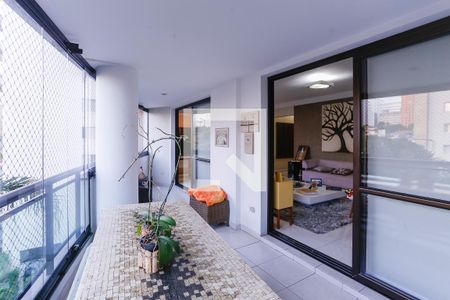 Apartamento para alugar com 178m², 3 quartos e 3 vagasVaranda Gourmet