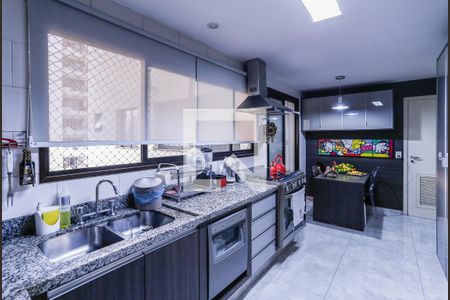 Apartamento para alugar com 178m², 3 quartos e 3 vagasCozinha