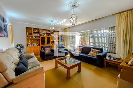 Sala de casa à venda com 3 quartos, 627m² em Vila Carrão, São Paulo