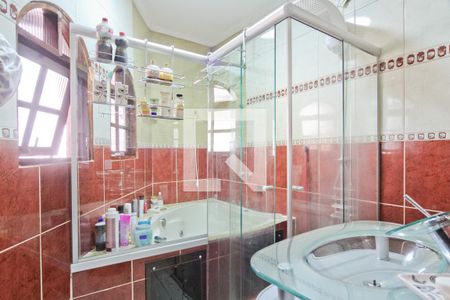 Casa à venda com 360m², 3 quartos e 2 vagasBanheiro da Suíte