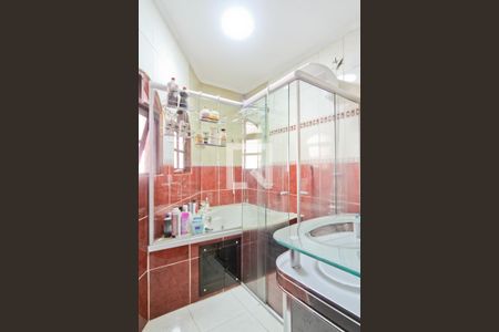 Casa à venda com 360m², 3 quartos e 2 vagasBanheiro da Suíte