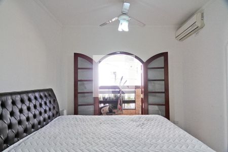 Casa à venda com 360m², 3 quartos e 2 vagasSuíte