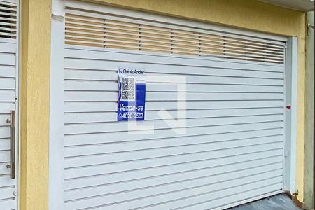 Casa à venda com 300m², 4 quartos e 4 vagasPlaca Instalada na Fachada