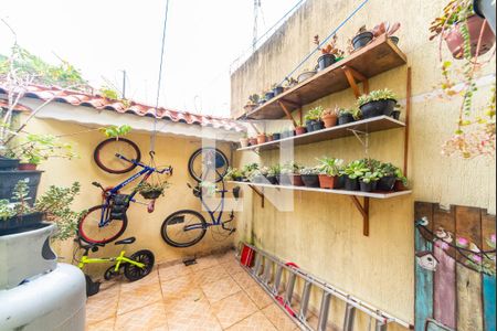 Casa à venda com 300m², 4 quartos e 4 vagasQuintal de Serviço