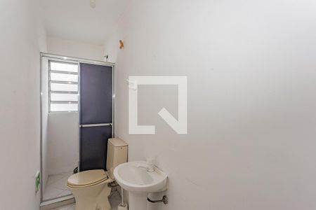 Casa à venda com 180m², 4 quartos e 8 vagas Casa à venda com 180m², 4 quartos e 8 vagasBanheiro