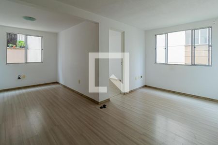 Sala de apartamento para alugar com 2 quartos, 59m² em Vila Romanopólis, Ferraz de Vasconcelos
