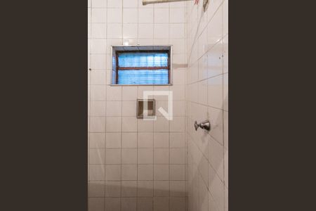 Casa à venda com 250m², 3 quartos e 2 vagasBanheiro de Serviço