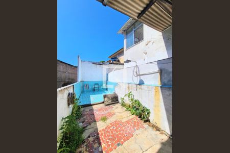 Casa de condomínio para alugar com 130m², 3 quartos e sem vagaÁrea Externa de Fundos