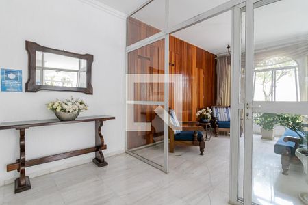 Apartamento à venda com 40m², 1 quarto e 1 vaga Apartamento à venda com 40m², 1 quarto e 1 vagaHall Social