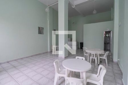 Apartamento para alugar com 85m², 2 quartos e sem vaga Apartamento para alugar com 85m², 2 quartos e sem vagaÁrea comum - Salão de festas