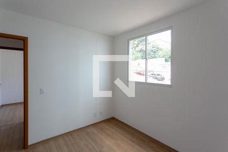 Quarto 2 de apartamento para alugar com 2 quartos, 45m² em Lagoinha, Belo Horizonte