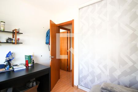Apartamento à venda com 100m², 3 quartos e 1 vagaQuarto 2