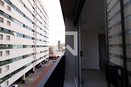 Varanda de kitnet/studio para alugar com 1 quarto, 26m² em Santana, São Paulo