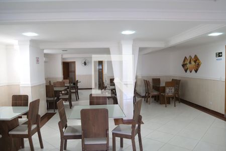 Apartamento para alugar com 70m², 2 quartos e 1 vagaÁrea comum - Salão de festas