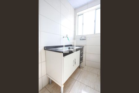 Cozinha de casa para alugar com 1 quarto, 90m² em Parque Peruche, São Paulo